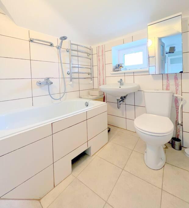 Kotedzas Nuomai - Retro 70, Siauliai Apartment ภายนอก รูปภาพ