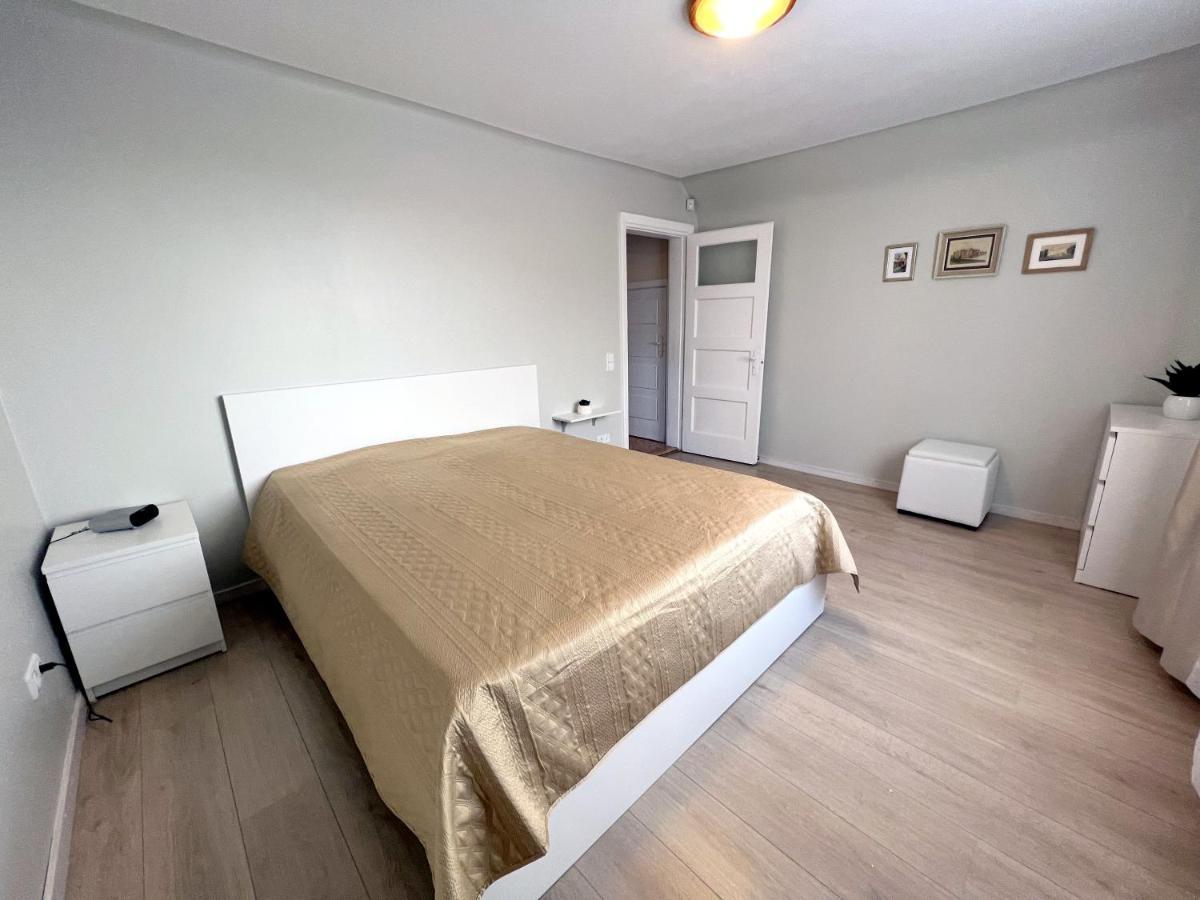 Kotedzas Nuomai - Retro 70, Siauliai Apartment ภายนอก รูปภาพ