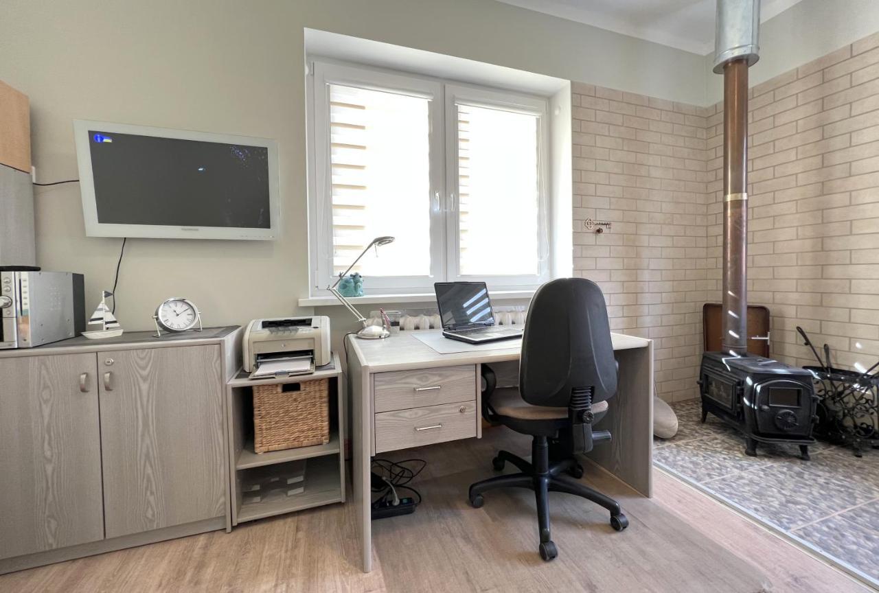Kotedzas Nuomai - Retro 70, Siauliai Apartment ภายนอก รูปภาพ