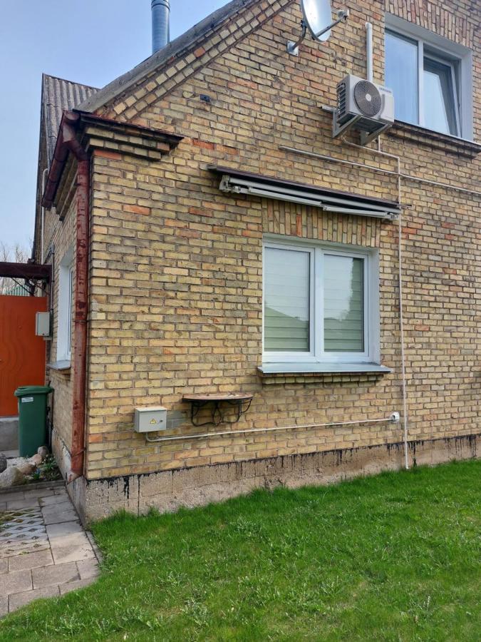 Kotedzas Nuomai - Retro 70, Siauliai Apartment ภายนอก รูปภาพ